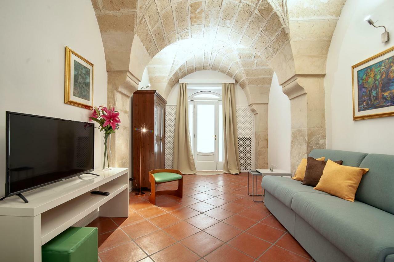 GoodStay Corte del Vescovo Lecce Exterior foto
